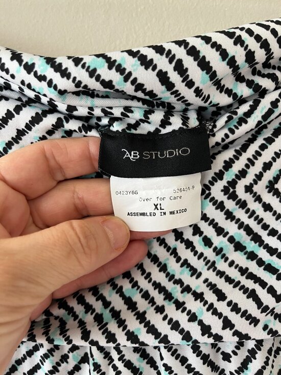 Maxi Skirt Sz XL Pull On Turquoise Gray ZigZag Design Stretch Straight Hem - Picture 4 of 7